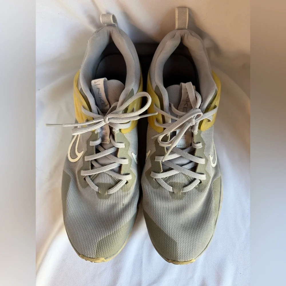 Nike Air Max Sneakers Men's Size 12 Gray Yellow Running Shoes CJ8058-004‎